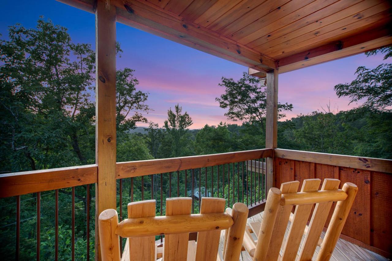 Mountainside Escape Villa Гетлинбург Екстериор снимка