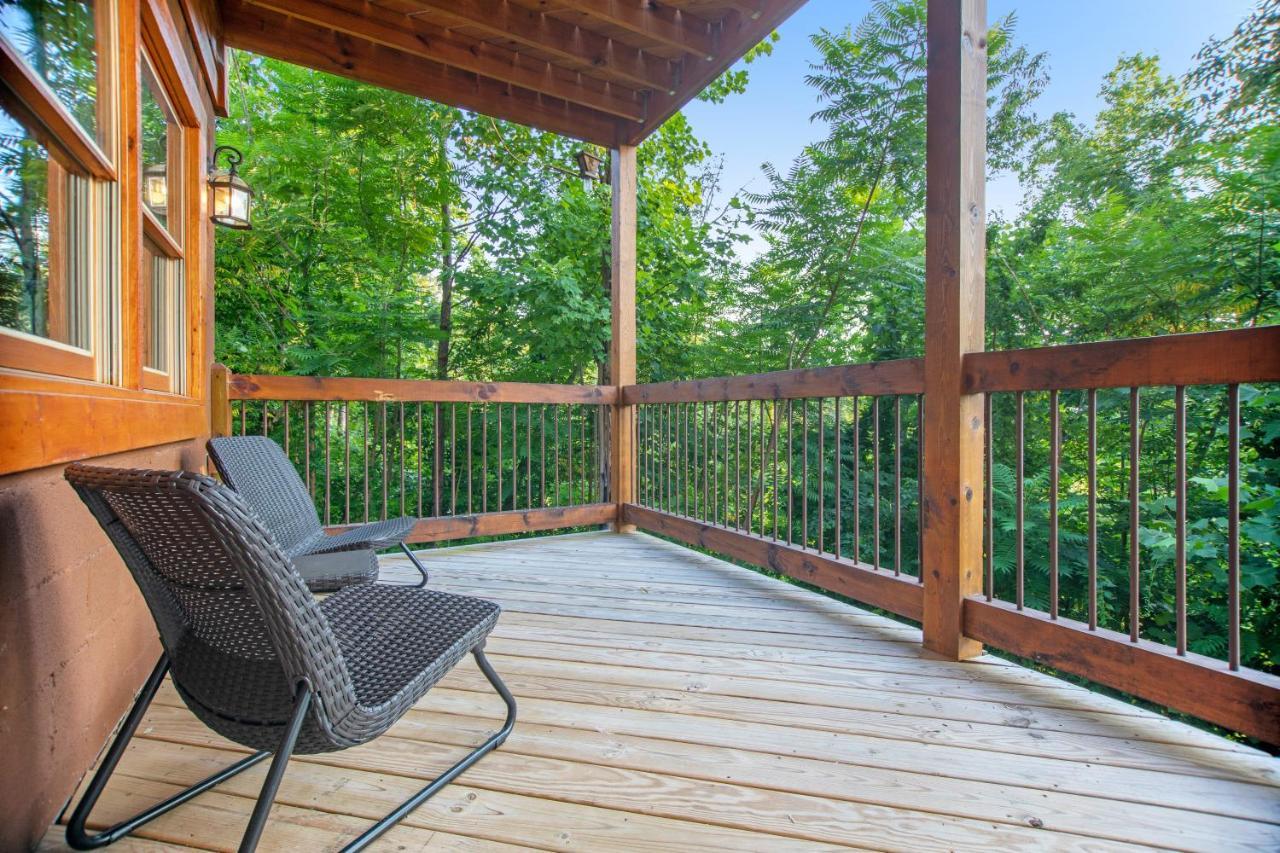 Mountainside Escape Villa Гетлинбург Екстериор снимка